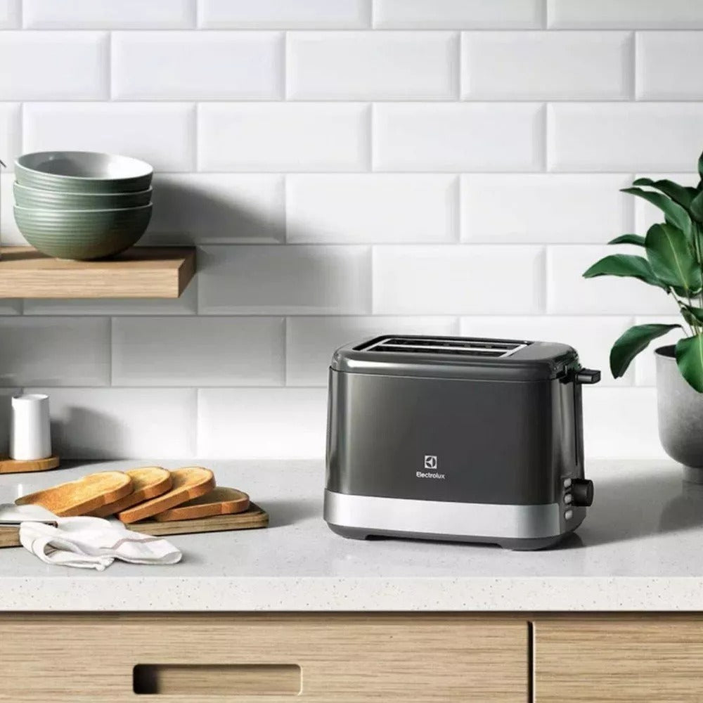 Torradeira Elétrica Efficient Ets10 Cinza-escuro Electrolux 110V